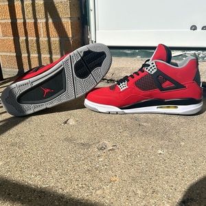 looking to make space for new wardrobe,new color schemes,MORE DROPS COMIN SOON🔥